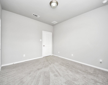 859 Sarasota Shore Drive - Photo Thumbnail 11
