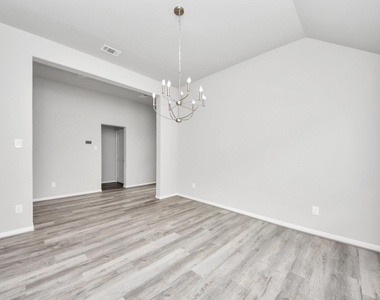 859 Sarasota Shore Drive - Photo Thumbnail 9