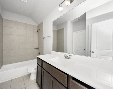 859 Sarasota Shore Drive - Photo Thumbnail 27