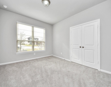 859 Sarasota Shore Drive - Photo Thumbnail 12