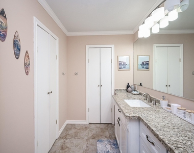 19414 Dianeshire Drive - Photo Thumbnail 8