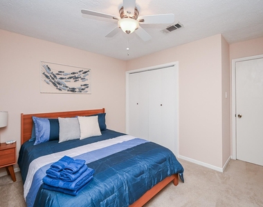 19414 Dianeshire Drive - Photo Thumbnail 25