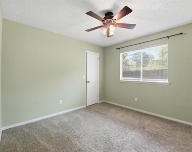 17219 Kettle Creek Drive - Photo Thumbnail 15