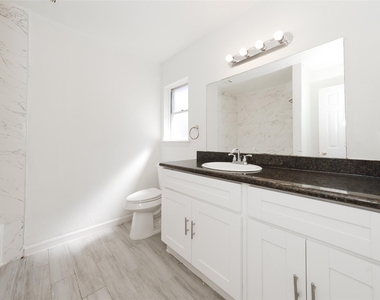 5375 Little John Lane - Photo Thumbnail 6