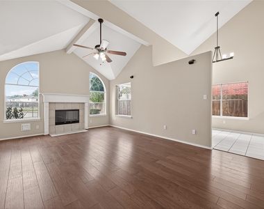 23035 Canal Road - Photo Thumbnail 9
