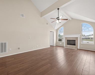 23035 Canal Road - Photo Thumbnail 8