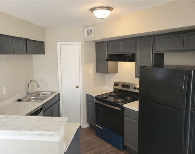 7200 W T C Jester Boulevard - Photo Thumbnail 1
