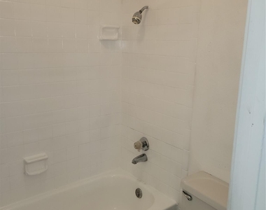 7200 W T C Jester Boulevard - Photo Thumbnail 11