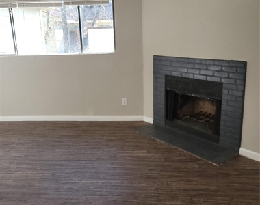 7200 W T C Jester Boulevard - Photo Thumbnail 3