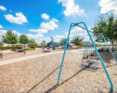 17231 Walden Lake Lane - Photo Thumbnail 17