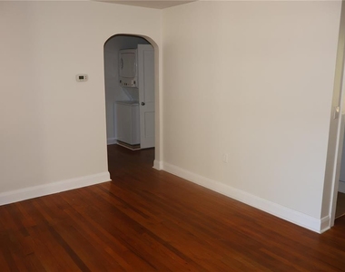 3815 W De Leon Street - Photo Thumbnail 3