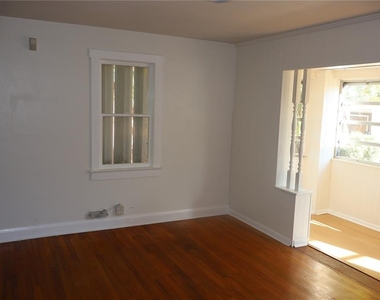 3815 W De Leon Street - Photo Thumbnail 5