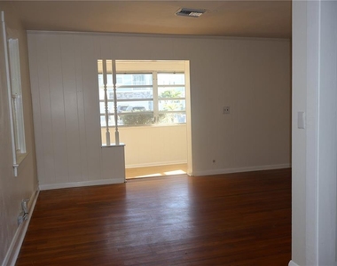 3815 W De Leon Street - Photo Thumbnail 9