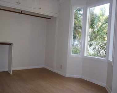3815 W De Leon Street - Photo Thumbnail 20