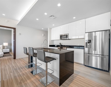 5 N Osceola Avenue - Photo Thumbnail 10