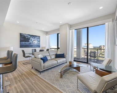 5 N Osceola Avenue - Photo Thumbnail 3
