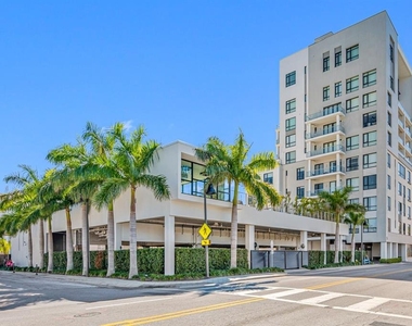 5 N Osceola Avenue - Photo Thumbnail 1