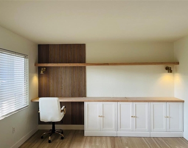 3914 W Neptune Street - Photo Thumbnail 2
