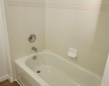 3048 Chessington Drive - Photo Thumbnail 7
