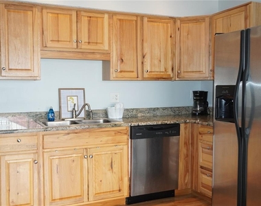 4337 Tahitian Gardens Circle - Photo Thumbnail 8
