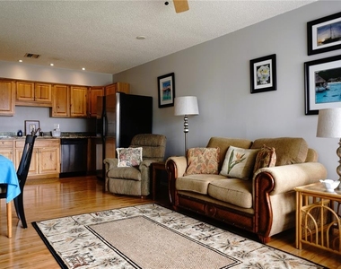 4337 Tahitian Gardens Circle - Photo Thumbnail 4