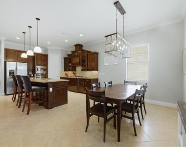 5423 Title Row Drive - Photo Thumbnail 12