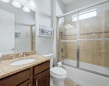 5423 Title Row Drive - Photo Thumbnail 21