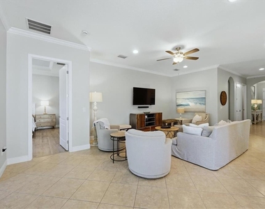 5423 Title Row Drive - Photo Thumbnail 6