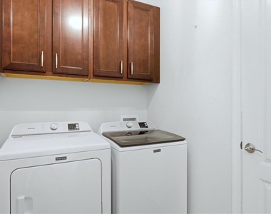 5423 Title Row Drive - Photo Thumbnail 27