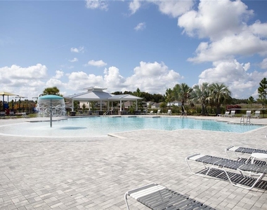 10225 Gliding Eagle Way - Photo Thumbnail 41
