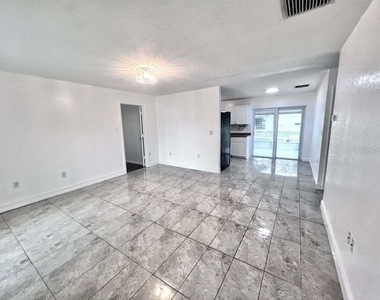 3409 Vorden Street - Photo Thumbnail 8