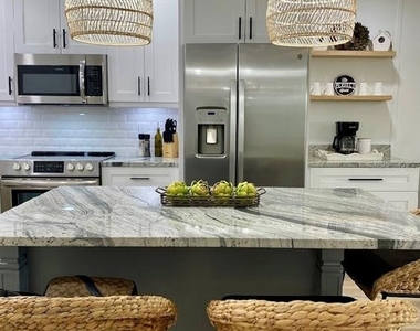 646 Yardarm Drive - Photo Thumbnail 6