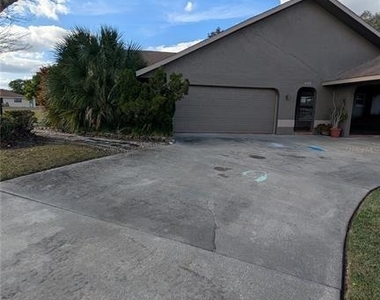 408 Lexington Drive - Photo Thumbnail 12