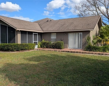408 Lexington Drive - Photo Thumbnail 8