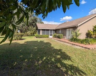 408 Lexington Drive - Photo Thumbnail 1