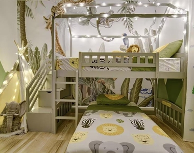 8103 Coconut Palm Way - Photo Thumbnail 12