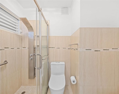 4429 Ave. Isla Verde - Photo Thumbnail 6