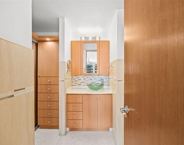 4429 Ave. Isla Verde - Photo Thumbnail 5