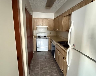 3032 Se 5th Terrace - Photo Thumbnail 4