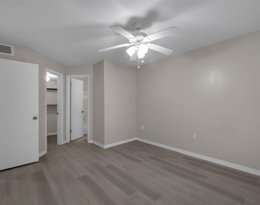 3016 Parkway Boulevard - Photo Thumbnail 18