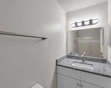 3016 Parkway Boulevard - Photo Thumbnail 19