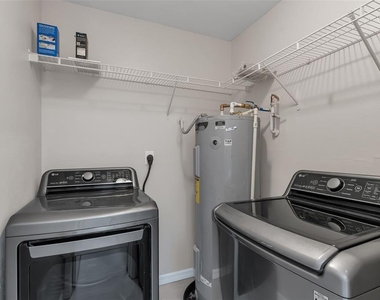 3016 Parkway Boulevard - Photo Thumbnail 22