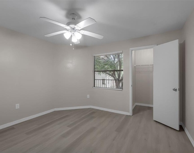 3016 Parkway Boulevard - Photo Thumbnail 13