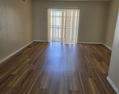 1000 Lake Of The Woods Boulevard - Photo Thumbnail 4