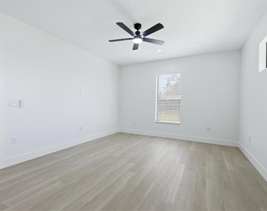 7361 S Plum Tree - Photo Thumbnail 23
