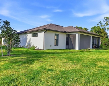 7361 S Plum Tree - Photo Thumbnail 32