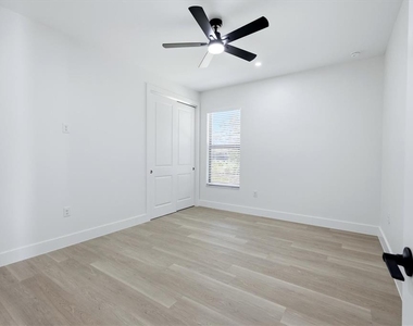 7361 S Plum Tree - Photo Thumbnail 15