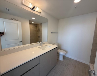 5579 Millenia Park Boulevard - Photo Thumbnail 7