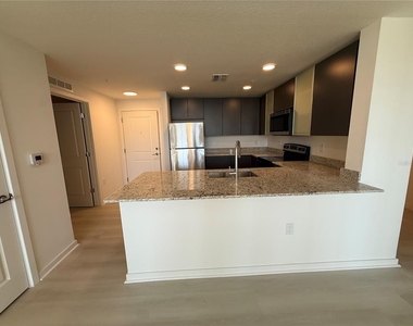 5579 Millenia Park Boulevard - Photo Thumbnail 2