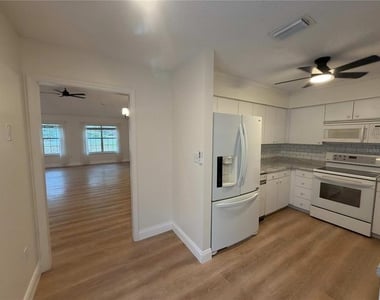 2535 S Glen Eagles Drive - Photo Thumbnail 13